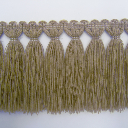 AD - 110c (10 m) cut acrylic fringes.