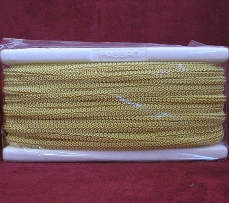 TWB -  9 (50 m) rayon braid