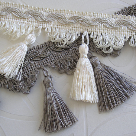 BPK - 019 (10 m) tassels trim