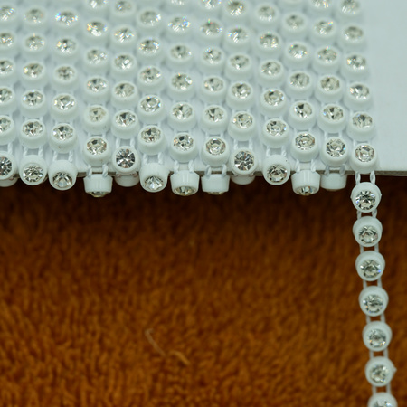 TJG – 4 (9 m) Glass Beaded Ribbon