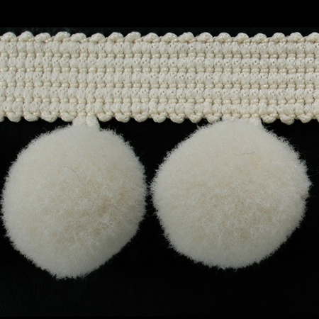 PA - 40 (10 m) pom pom trim