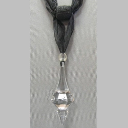 PK - 04 (2 pc.) Beaded tieback