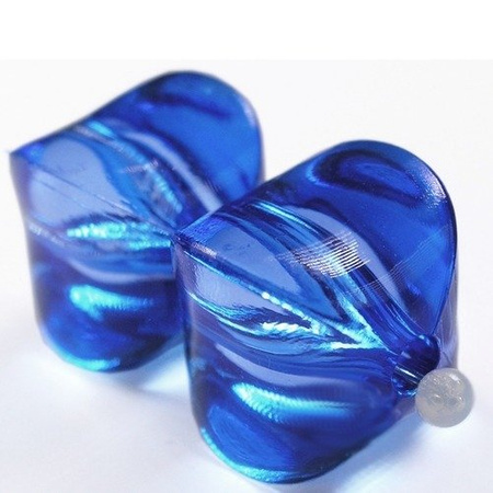 kleine, unregelmäßig 10 mm [103]